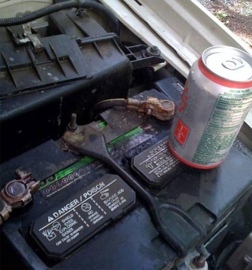 Hvordan ta vare på en bil batteri