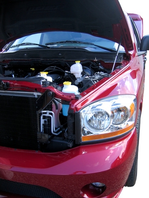 Hvor å Endre Transmission Fluid på en 2008 Dodge Ram Pickup