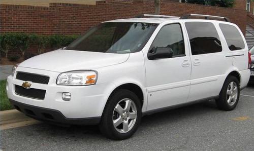 Chevrolet 2005 uplander Vs. 2005 Venture