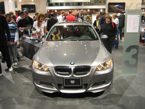 BMW 335i Vs. BMW 335xi